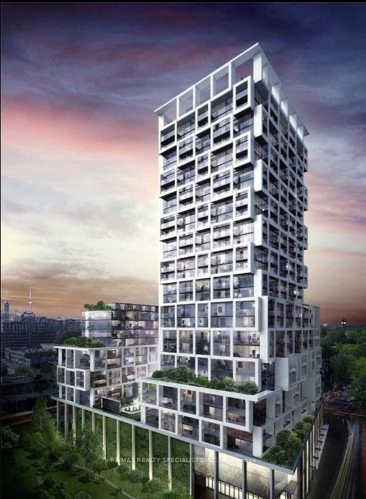8 Hillsdale Avenue E 935, Toronto, ON M4S 1T5